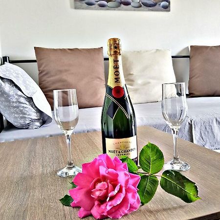 Villa Giannis Apartments Βρασνά Εξωτερικό φωτογραφία